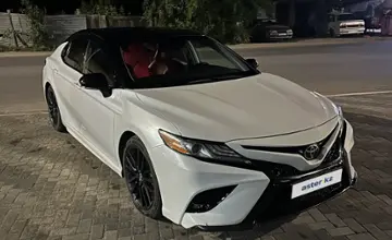 Toyota Camry 2019 года за 12 500 000 тг. в Семей фото 2