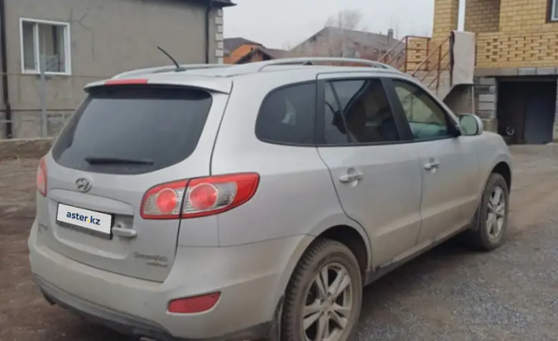 Hyundai Santa Fe 2010 года за 8 000 000 тг. в Караганда фото 5