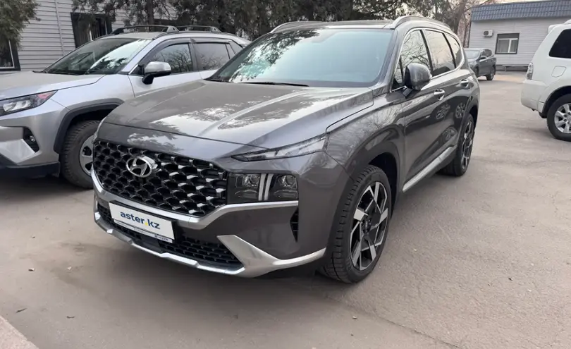 Hyundai Santa Fe 2022 года за 20 000 000 тг. в Алматы