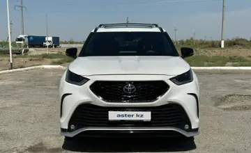 Toyota Highlander 2021 года за 22 000 000 тг. в Алматы фото 2