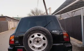 Toyota RAV4 1995 года за 2 000 000 тг. в Алматы фото 2