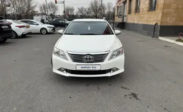 Toyota Camry 2014 года за 8 800 000 тг. в Шымкент фото 2