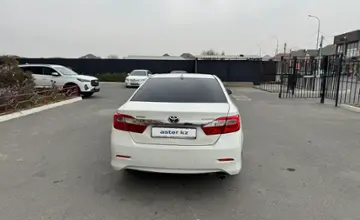 Toyota Camry 2014 года за 8 800 000 тг. в Шымкент