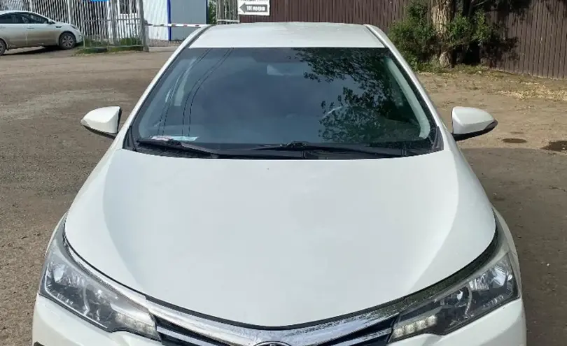 Toyota Corolla 2018 года за 8 500 000 тг. в Актобе