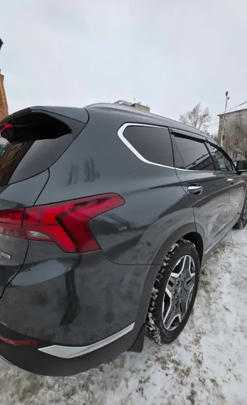 Hyundai Santa Fe 2021 года за 16 500 000 тг. в Усть-Каменогорск фото 2