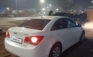 Chevrolet Cruze 2013 года за 3 800 000 тг. в Караганда