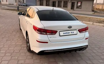 Kia Optima 2019 года за 9 500 000 тг. в Актау