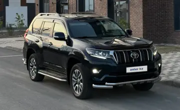 Toyota Land Cruiser Prado 2018 года за 23 500 000 тг. в Атырау фото 2