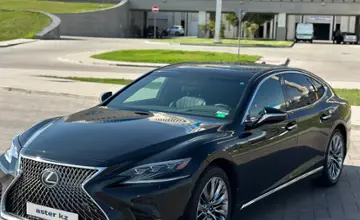 Lexus LS 2018 года за 28 000 000 тг. в Астана фото 1