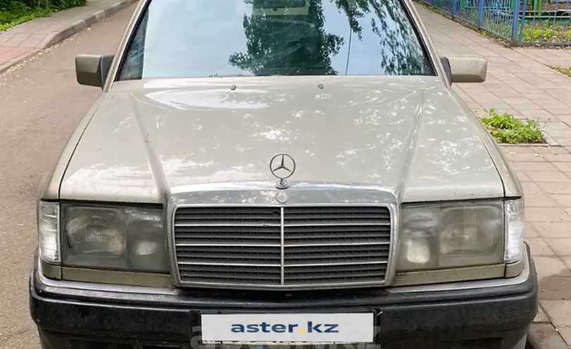 Mercedes-Benz W124 1991 года за 900 000 тг. в Караганда