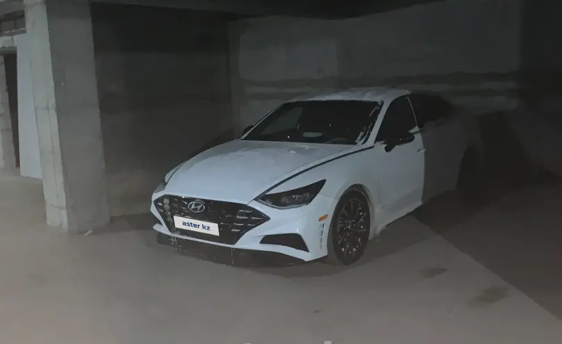 Hyundai Sonata 2019 года за 10 300 000 тг. в Астана фото 2