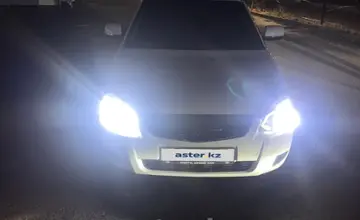 LADA (ВАЗ) Priora 2015 года за 3 000 000 тг. в Астана фото 2