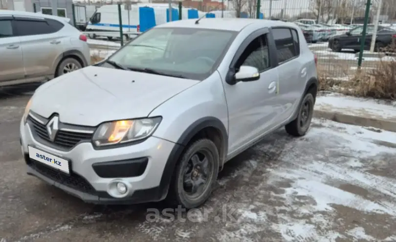 Renault Sandero 2015 года за 3 500 000 тг. в Астана
