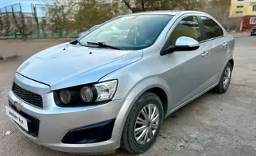 Chevrolet Aveo 2013 года за 3 100 000 тг. в Караганда фото 2