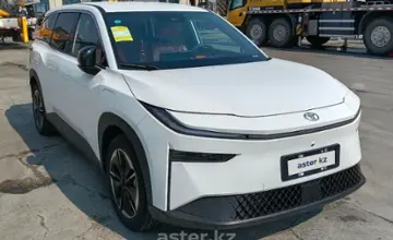 Toyota bZ3X 2025 года за 14 000 000 тг. в Астана фото 2
