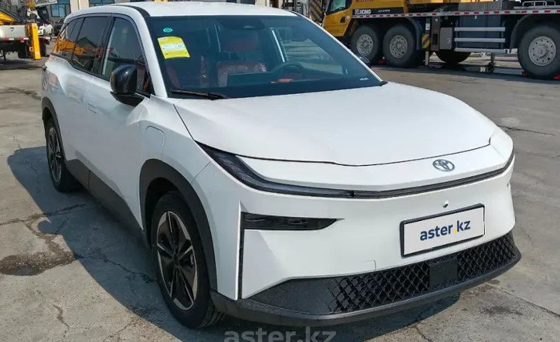 Toyota bZ3X 2025 года за 14 100 000 тг. в Астана фото 3