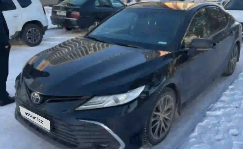 Toyota Camry 2021 года за 15 000 000 тг. в Астана