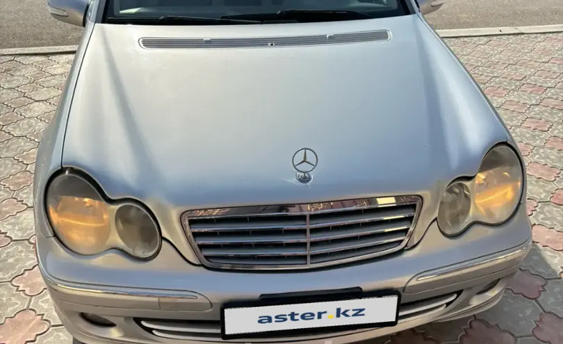 Mercedes-Benz C-Класс 2006 года за 4 000 000 тг. в Актау