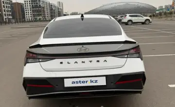Hyundai Elantra 2024 года за 9 200 000 тг. в Астана