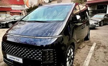 Hyundai Staria 2022 года за 21 500 000 тг. в Алматы фото 1