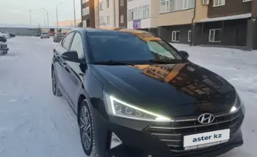 Hyundai Elantra 2019 года за 8 500 000 тг. в Астана фото 2