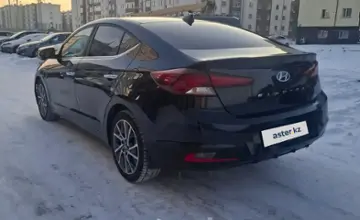 Hyundai Elantra 2019 года за 8 500 000 тг. в Астана фото 3