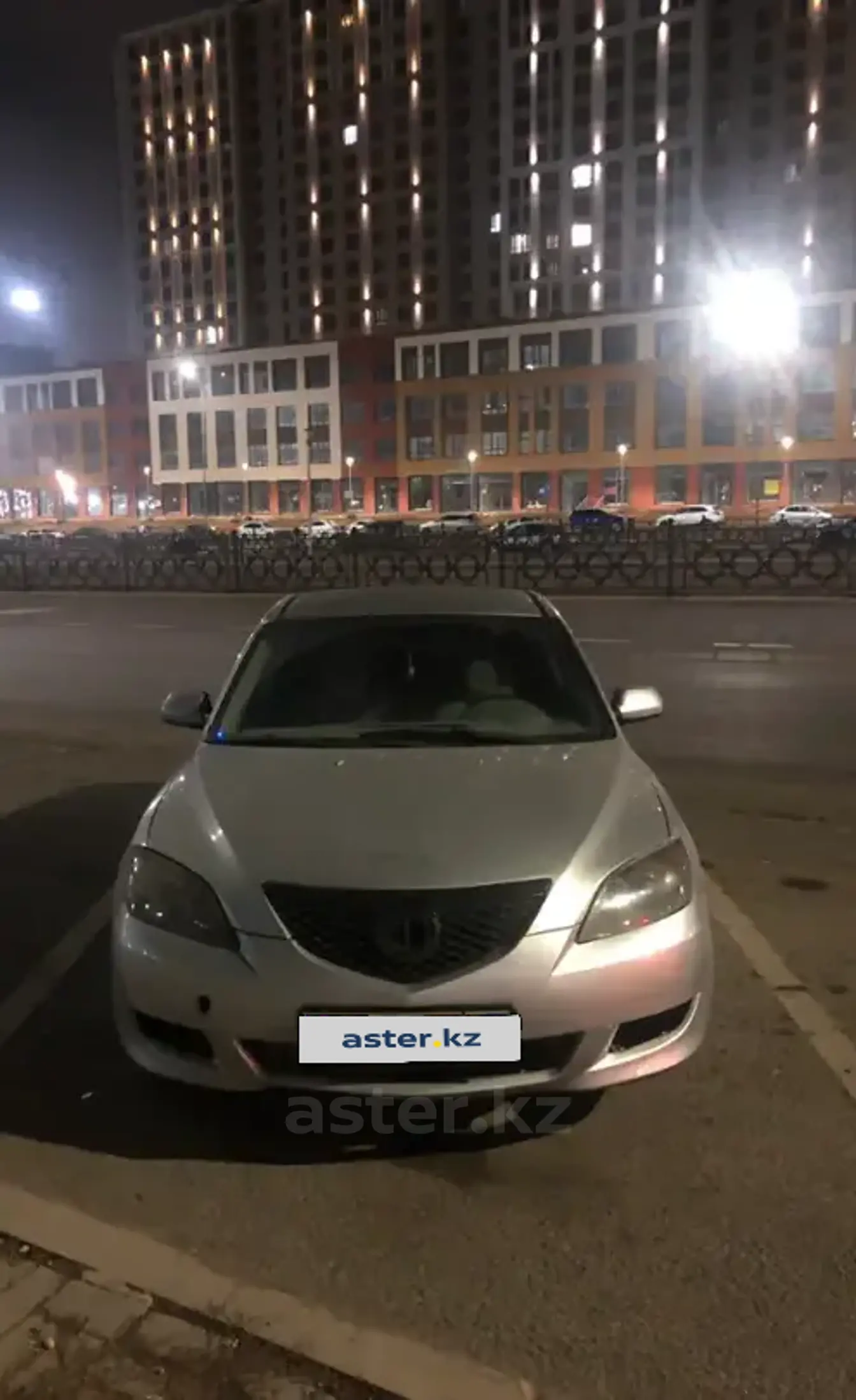 Mazda 3 2004 года за 3 500 000 тг. в Астана фото 2