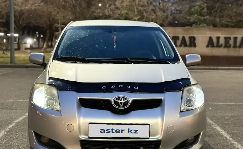 Toyota Auris 2008 года за 4 500 000 тг. в Тараз