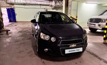 Chevrolet Aveo 2014 года за 3 300 000 тг. в Астана фото 4