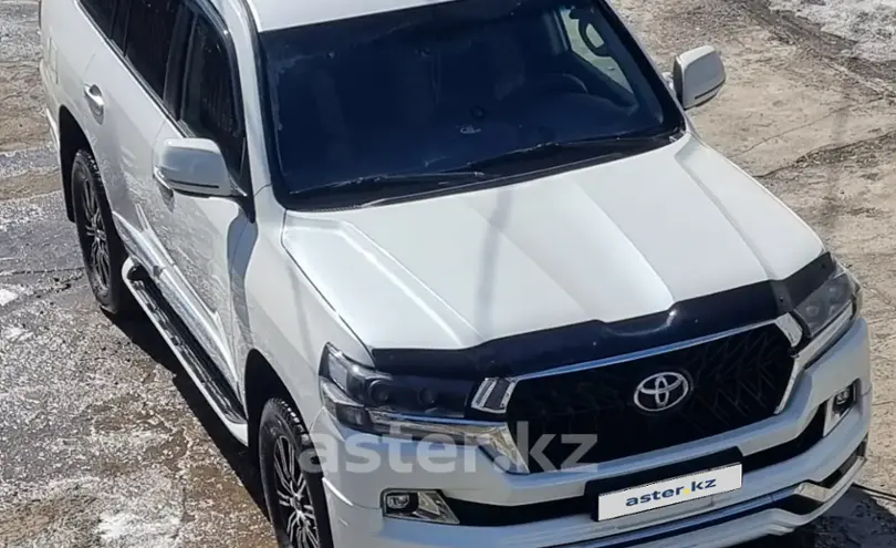 Toyota Land Cruiser 2010 года за 19 000 000 тг. в Астана