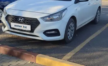 Hyundai Accent 2018 года за 5 100 000 тг. в Караганда фото 1