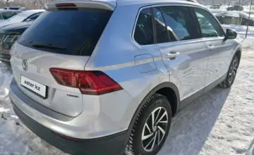 Volkswagen Tiguan 2018 года за 12 500 000 тг. в Астана