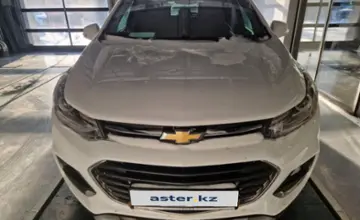 Chevrolet Tracker 2020 года за 6 500 000 тг. в Астана фото 2