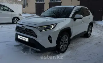 Toyota RAV4 2020 года за 16 500 000 тг. в Актобе фото 1