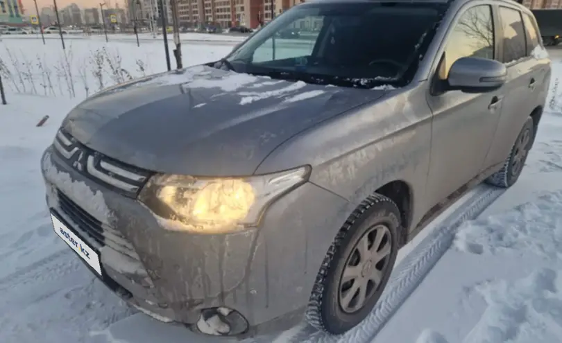 Mitsubishi Outlander 2012 года за 6 000 000 тг. в Астана