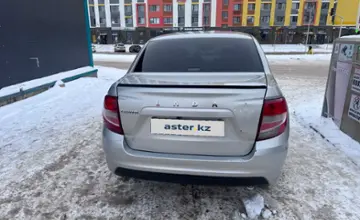 LADA (ВАЗ) Granta 2020 года за 3 000 000 тг. в Астана фото 3