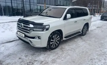 Toyota Land Cruiser 2016 года за 30 500 000 тг. в Астана фото 1