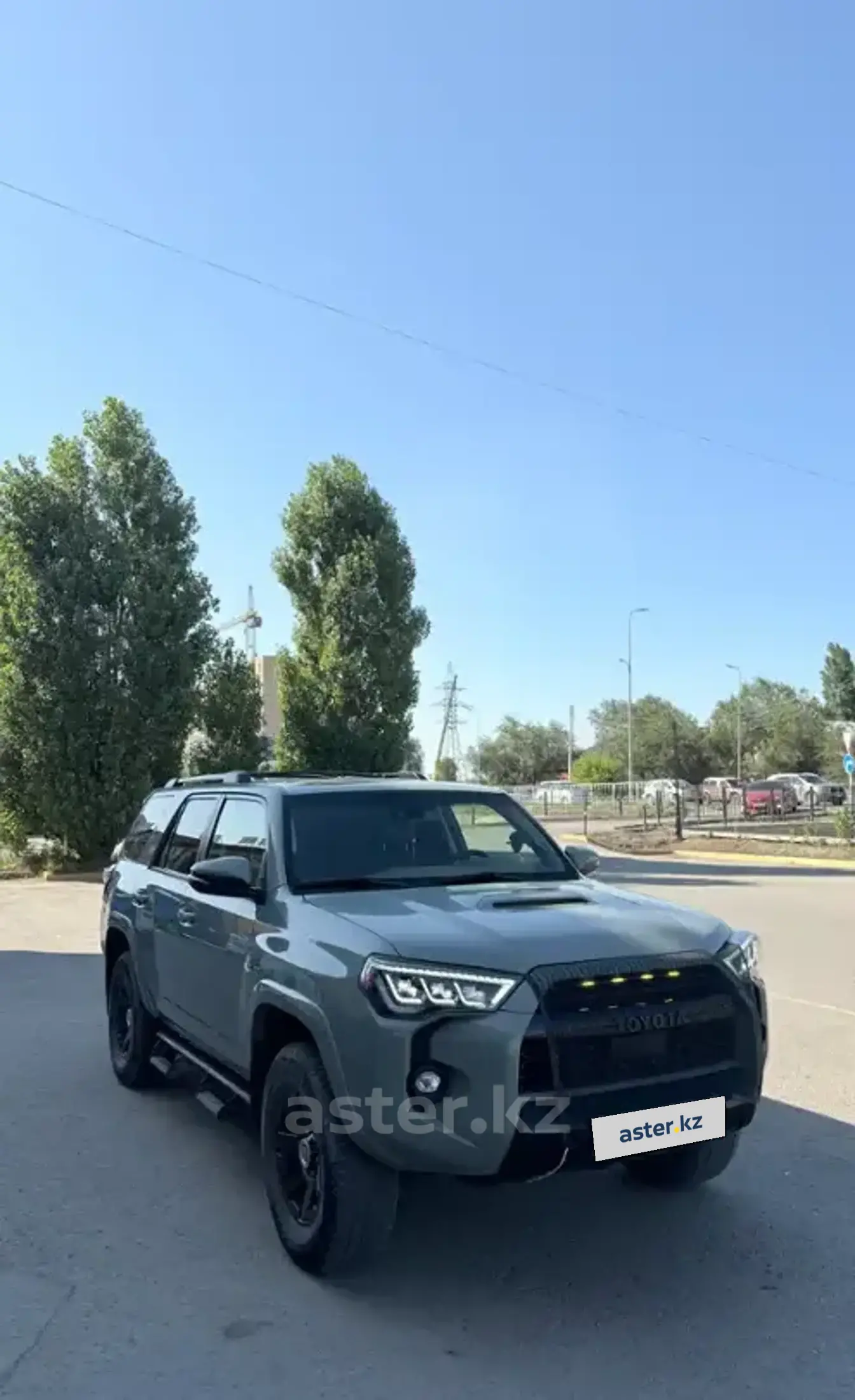 Toyota 4Runner 2022 года за 27 000 000 тг. в Актобе фото 2