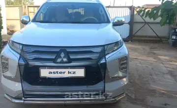 Mitsubishi Montero Sport 2021 года за 16 500 000 тг. в Уральск фото 1