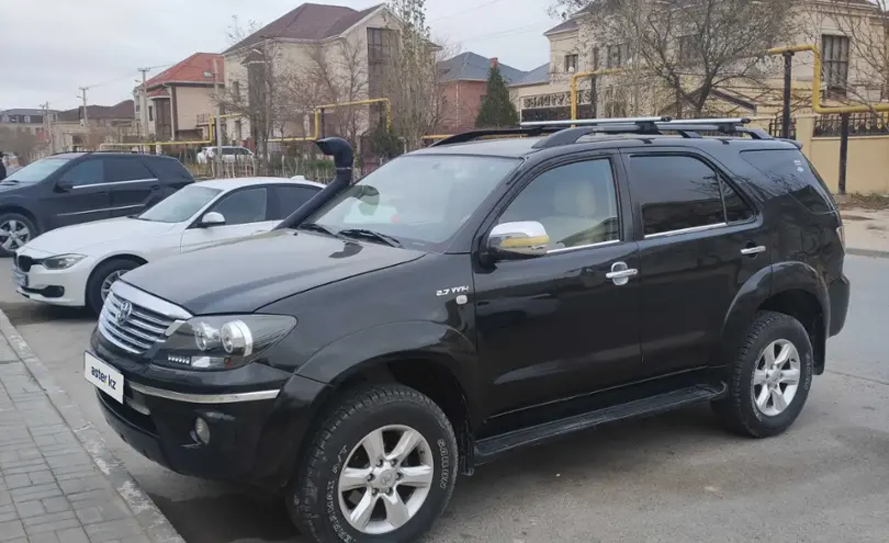 Toyota Fortuner 2006 года за 8 200 000 тг. в Актау