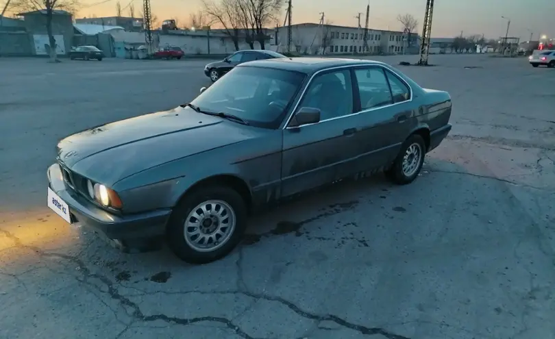 BMW 5 серии 1990 года за 850 000 тг. в Тараз