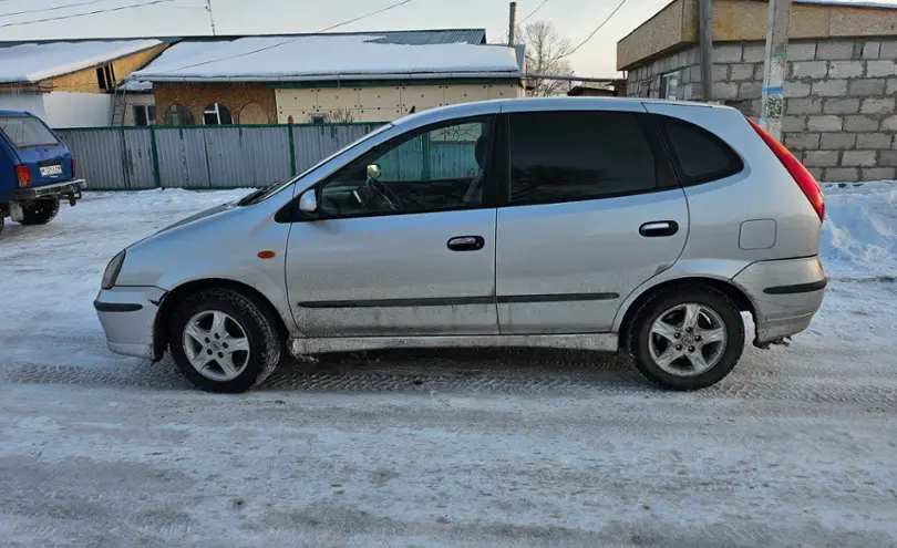 Nissan Tino 2003 года за 2 900 000 тг. в Карагандинская область