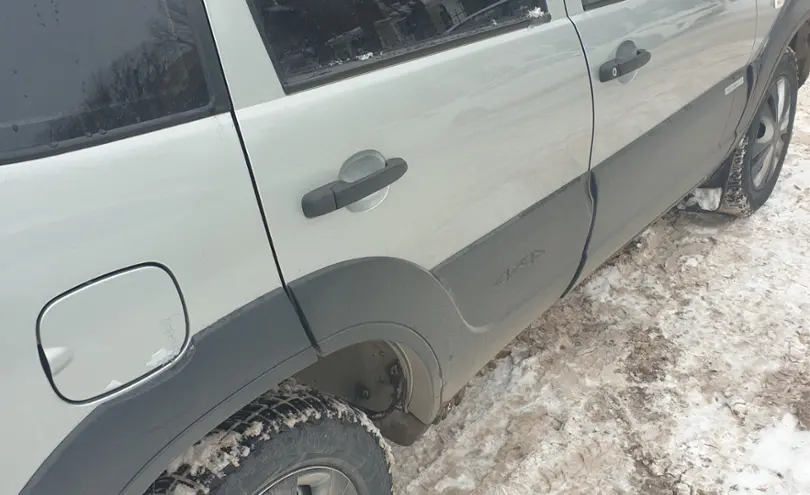 Chevrolet Niva 2015 года за 3 700 000 тг. в Шымкент фото 4