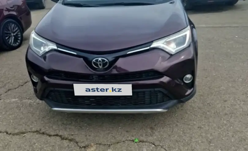 Toyota RAV4 2017 года за 12 200 000 тг. в Алматы