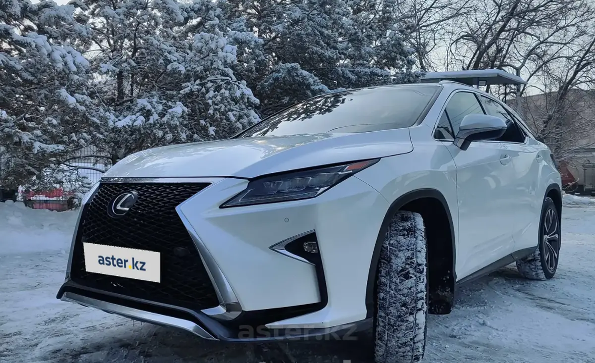 Lexus RX 2018 года за 17 500 000 тг. в Алматы