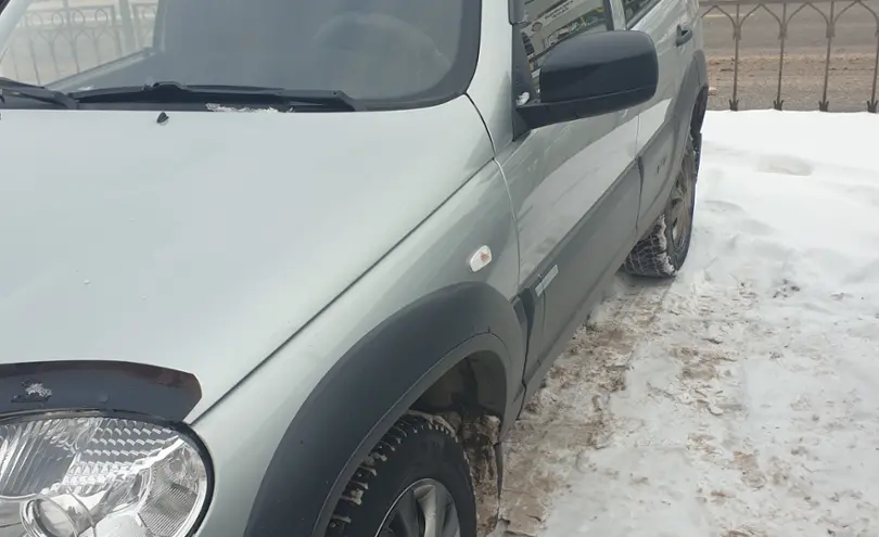 Chevrolet Niva 2015 года за 3 700 000 тг. в Шымкент фото 2