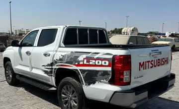 Mitsubishi L200 2024 года за 17 490 000 тг. в Актау