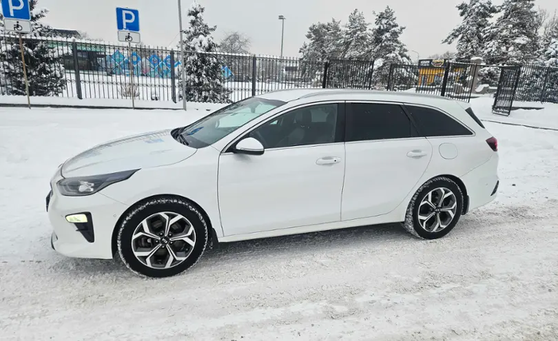 Kia Ceed 2020 года за 10 500 000 тг. в Алматы