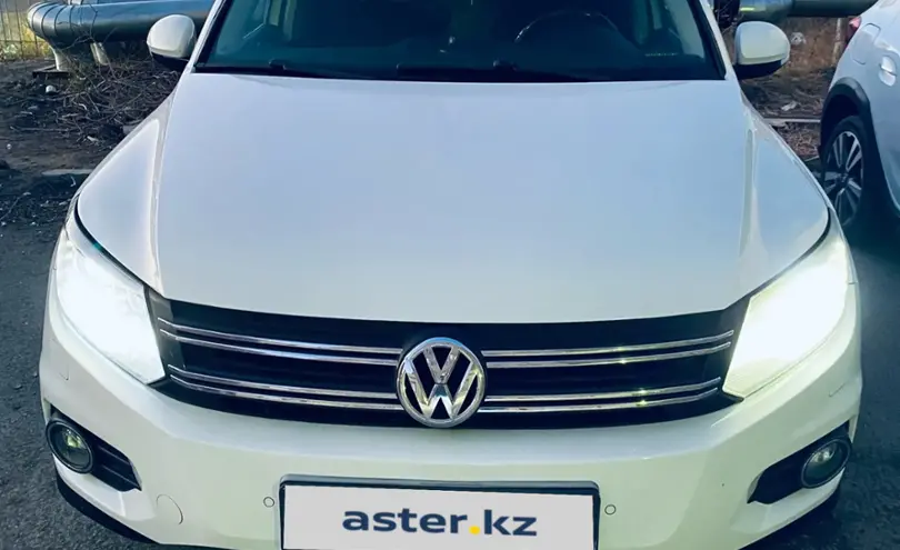 Volkswagen Tiguan 2011 года за 6 800 000 тг. в Атырау