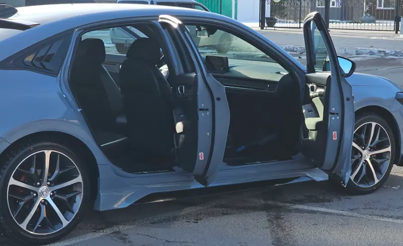 Honda Civic 2021 года за 17 500 000 тг. в Павлодар